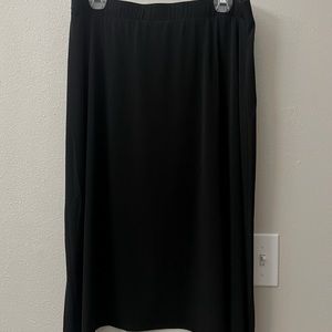 Magellan spandex midi skirts w/travel pocket wrap around feature| black & maroon